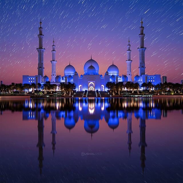 The Grand Mosque, Abu Dhabi !!
.
.
.
P.S : This is a composite. The stars were clicked in Langza, Spiti. Composite is done in @photoshop The stars are processed in StarStax and then added in the background! .
.
.
#Kushalized
#VisitDubai
#visitabudhab