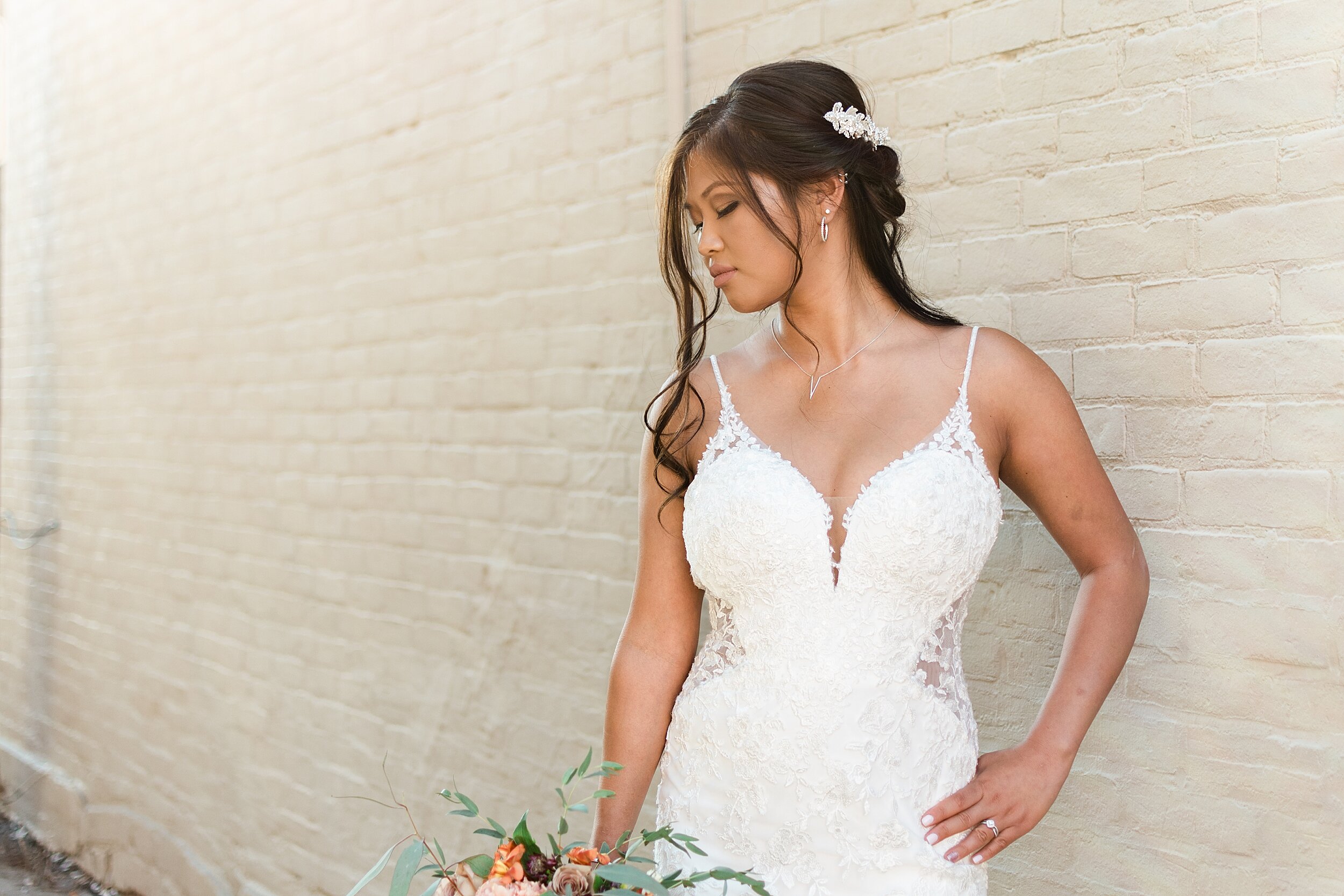 sisters-bridal-boutique-laudicks-jewelry-betsys-bouquets-van-wert-ohio-wedding-photographer-the-association-photography_6908.jpg