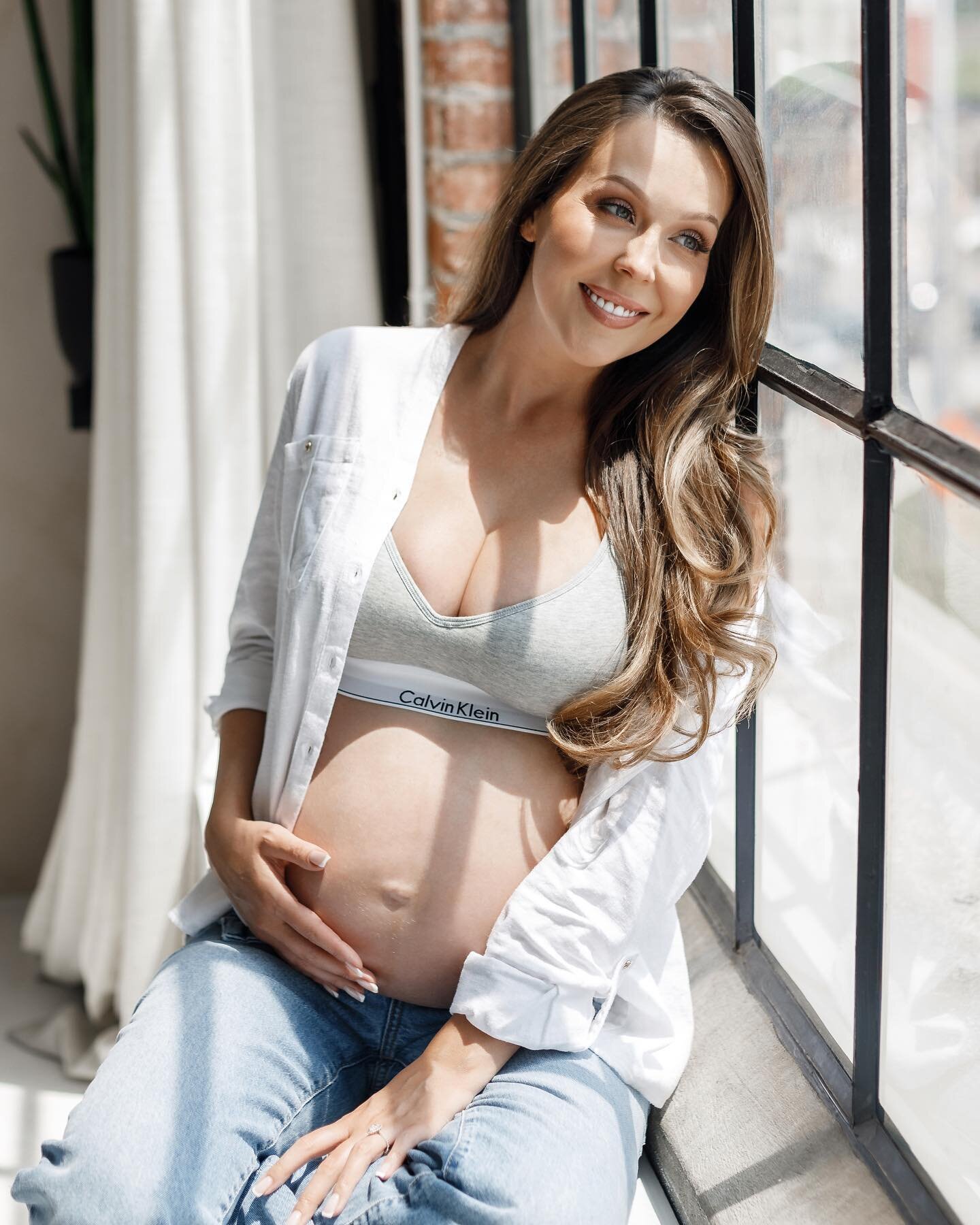 From bump to baby bliss, this incredible journey has filled our hearts with love and anticipation. Capturing the beauty of motherhood and the miracle of life in these precious moments. 

I am so lucky to have so many wonderful clients who have seen m
