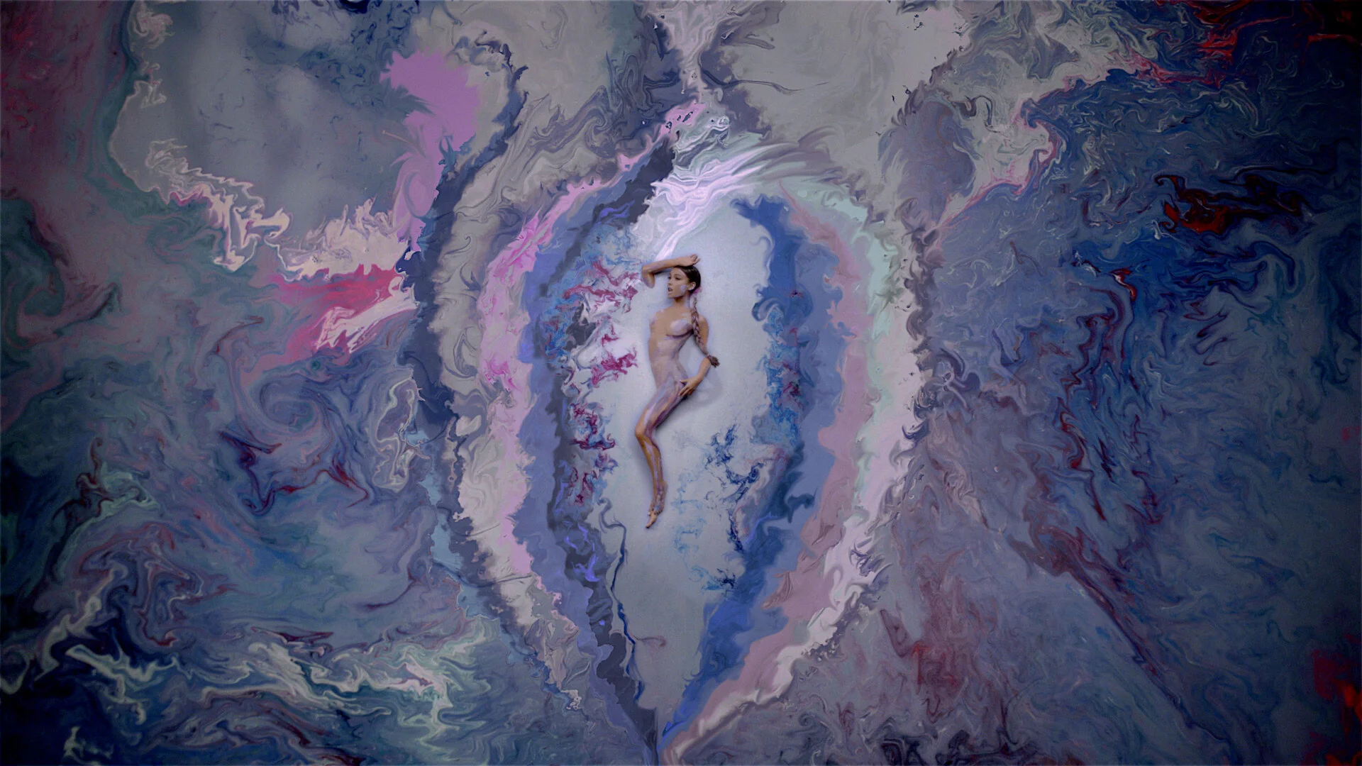 Ariana Grande in the Abstract Bath.jpg