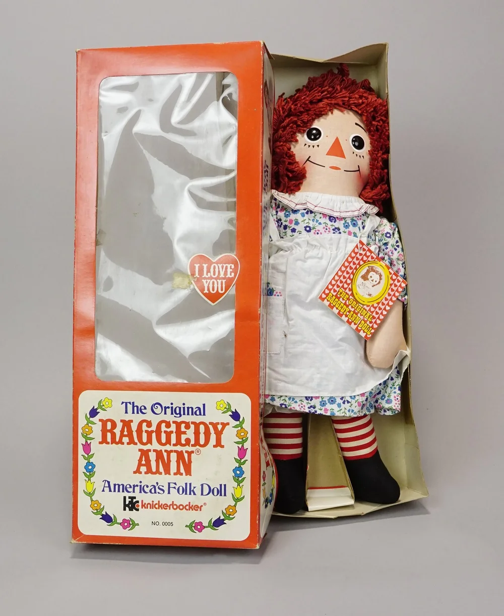 Knickerbocker Raggedy Ann, Circa 1960's — Carmel Doll Shop