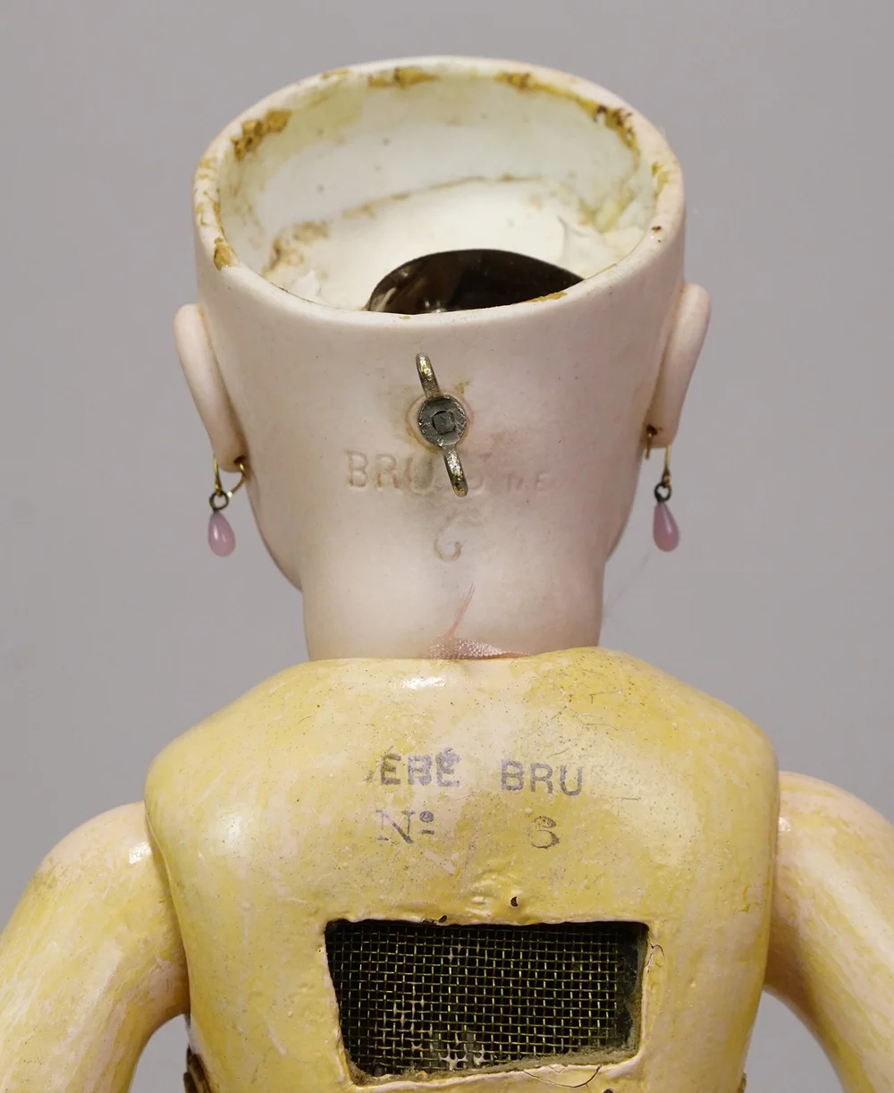 Bru Bébé Teteur 6 — Carmel Doll Shop