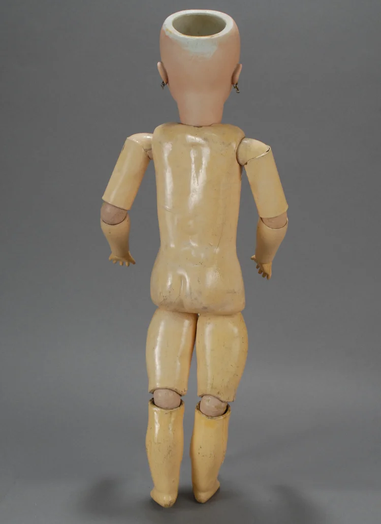 Simon & Halbig 949 — Carmel Doll Shop