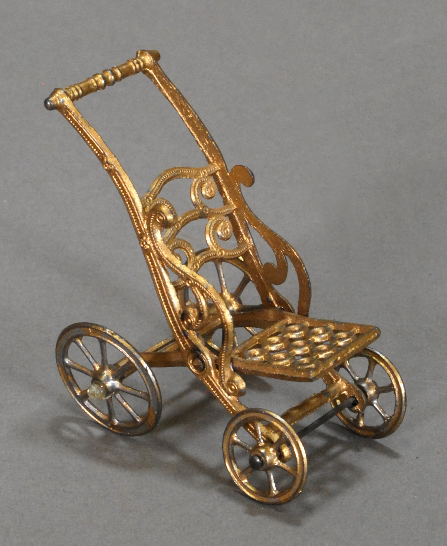 1900 baby stroller
