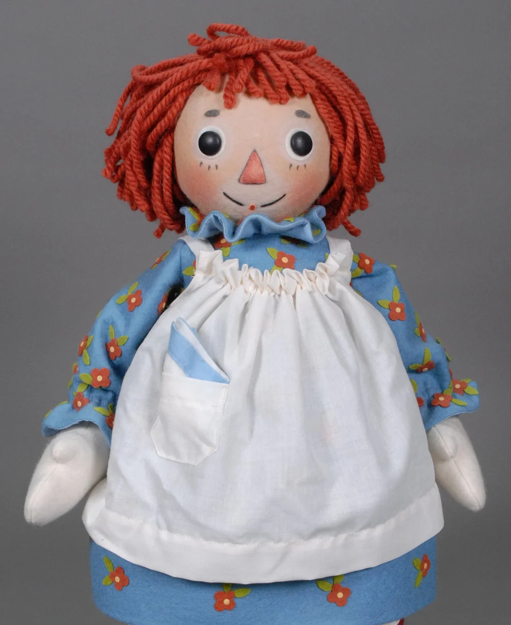 R. John Wright "Raggedy Ann"  Carmel Doll Shop