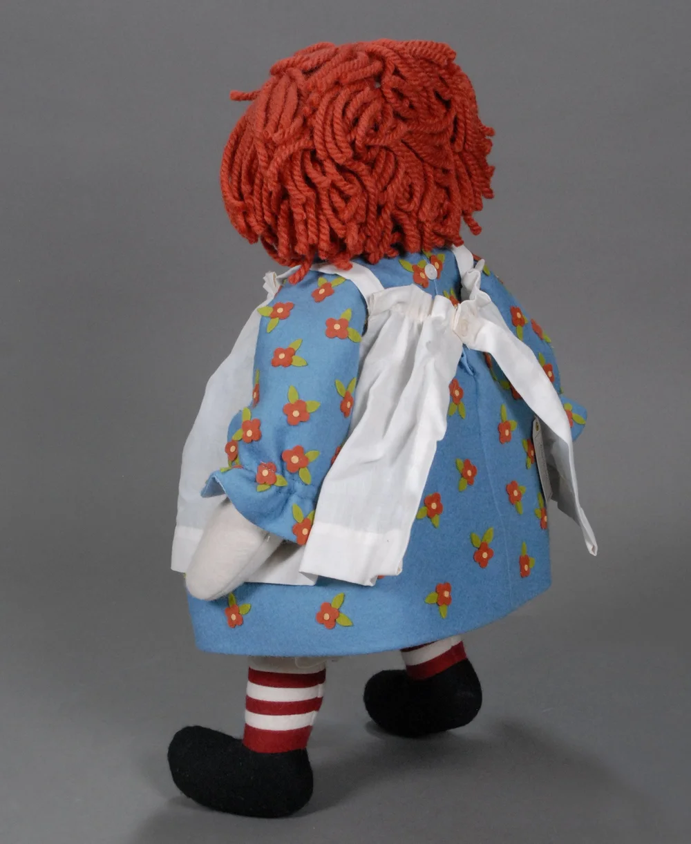 R. John Wright "Raggedy Ann"  Carmel Doll Shop