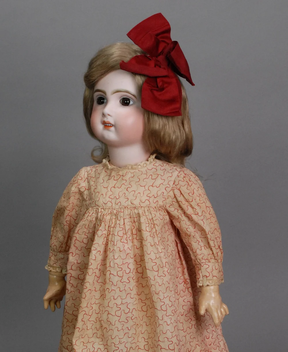 Darling SFBJ-era Bébé Jumeau 11 — Carmel Doll Shop