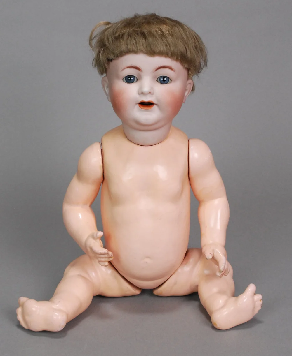 Simon & Halbig Baby 126 — Carmel Doll Shop