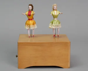 Animated Music Box — Carmel Doll Shop