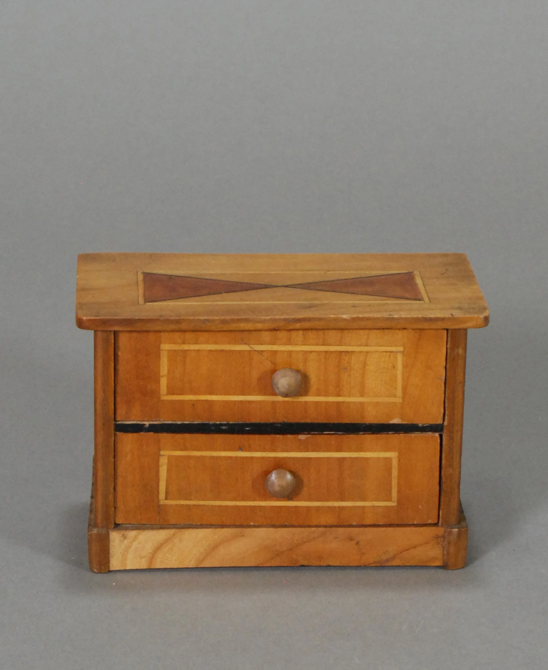 DHF-915-d.JPG