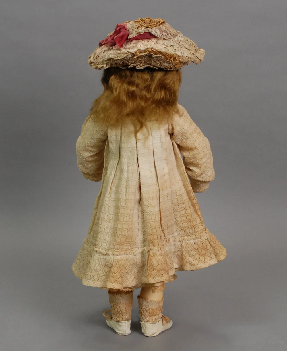 Bähr & Pröschild 204 - a Gorgeous German Child — Carmel Doll Shop