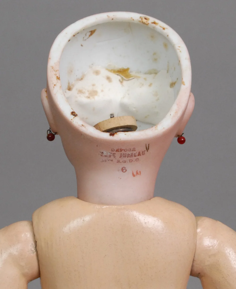 Bébé Jumeau 6 — Carmel Doll Shop