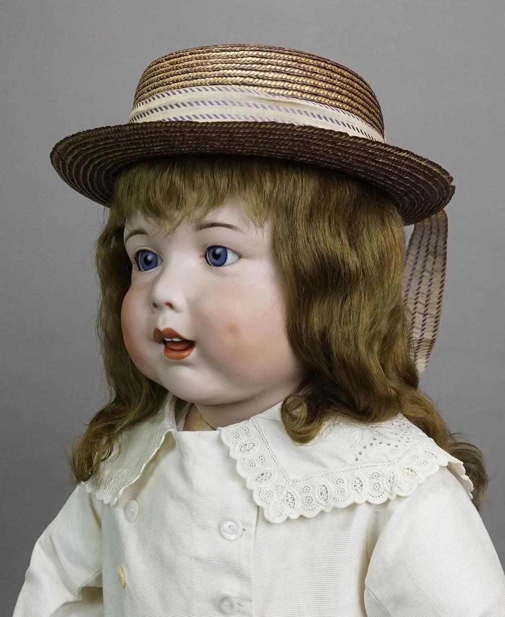 Darling SFBJ 251 Toddler - A Boo-Boo Bargain — Carmel Doll Shop