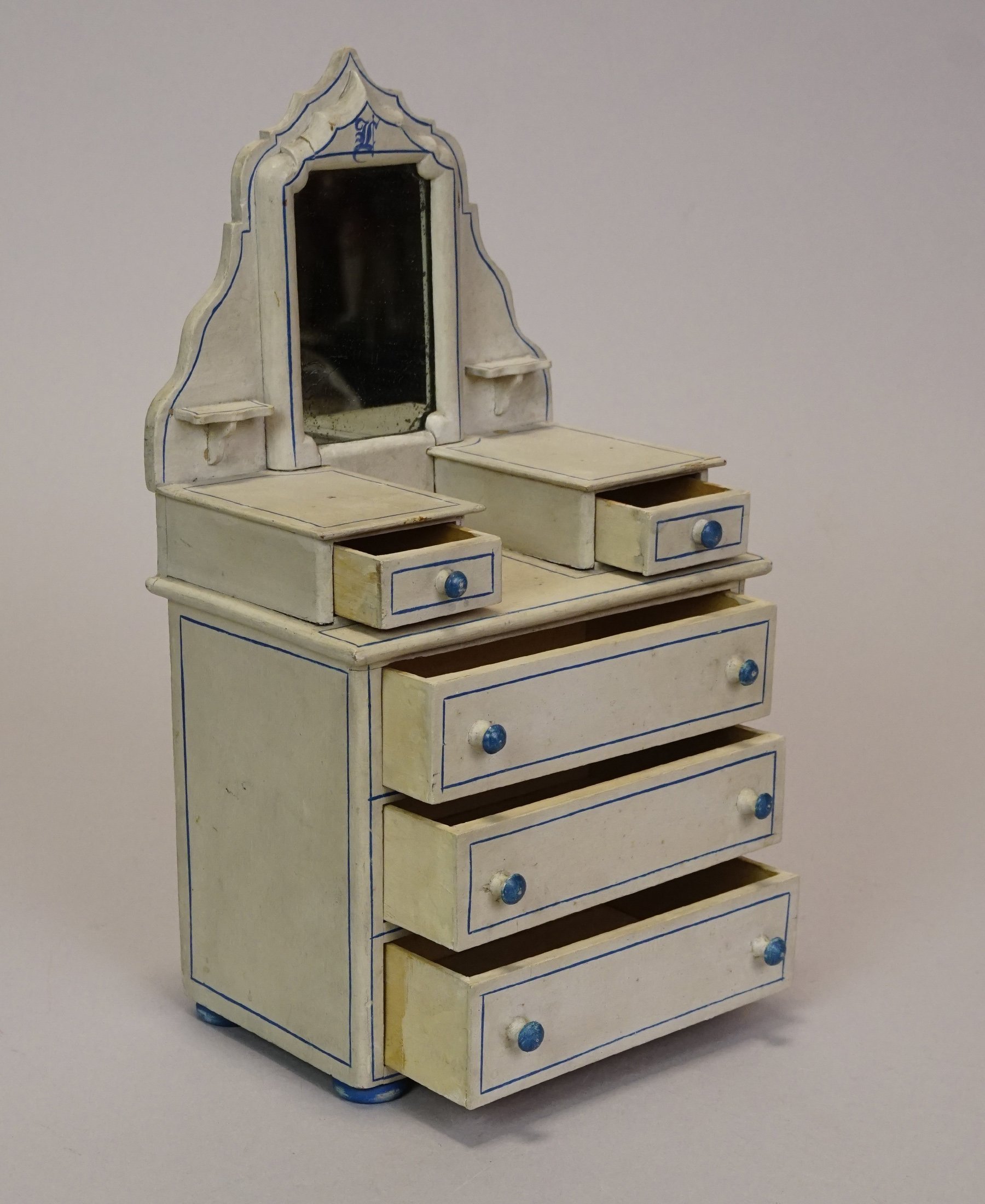 Furn-E-896-d.JPG