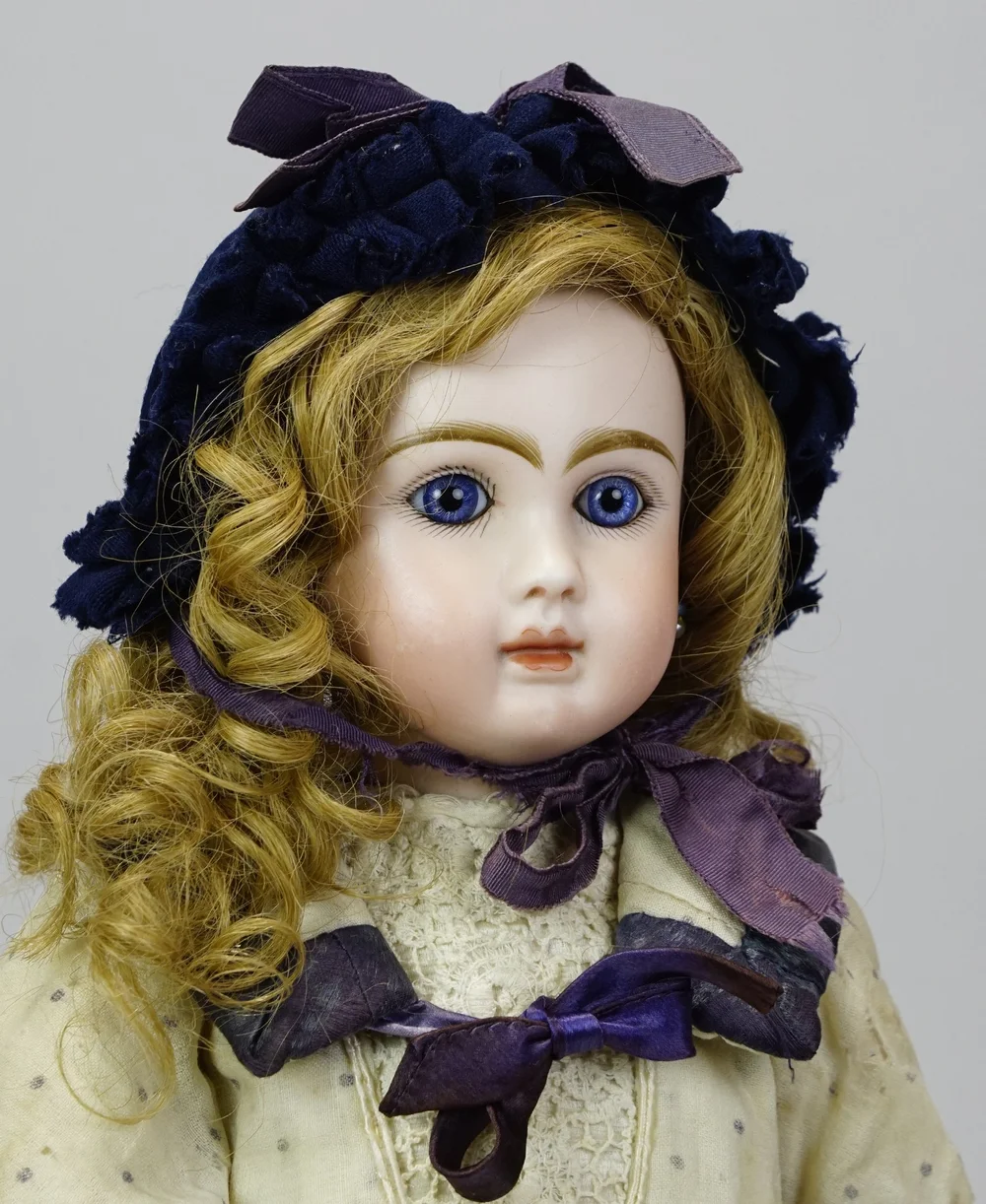 Bébé Steiner - Le Parisien — Carmel Doll Shop