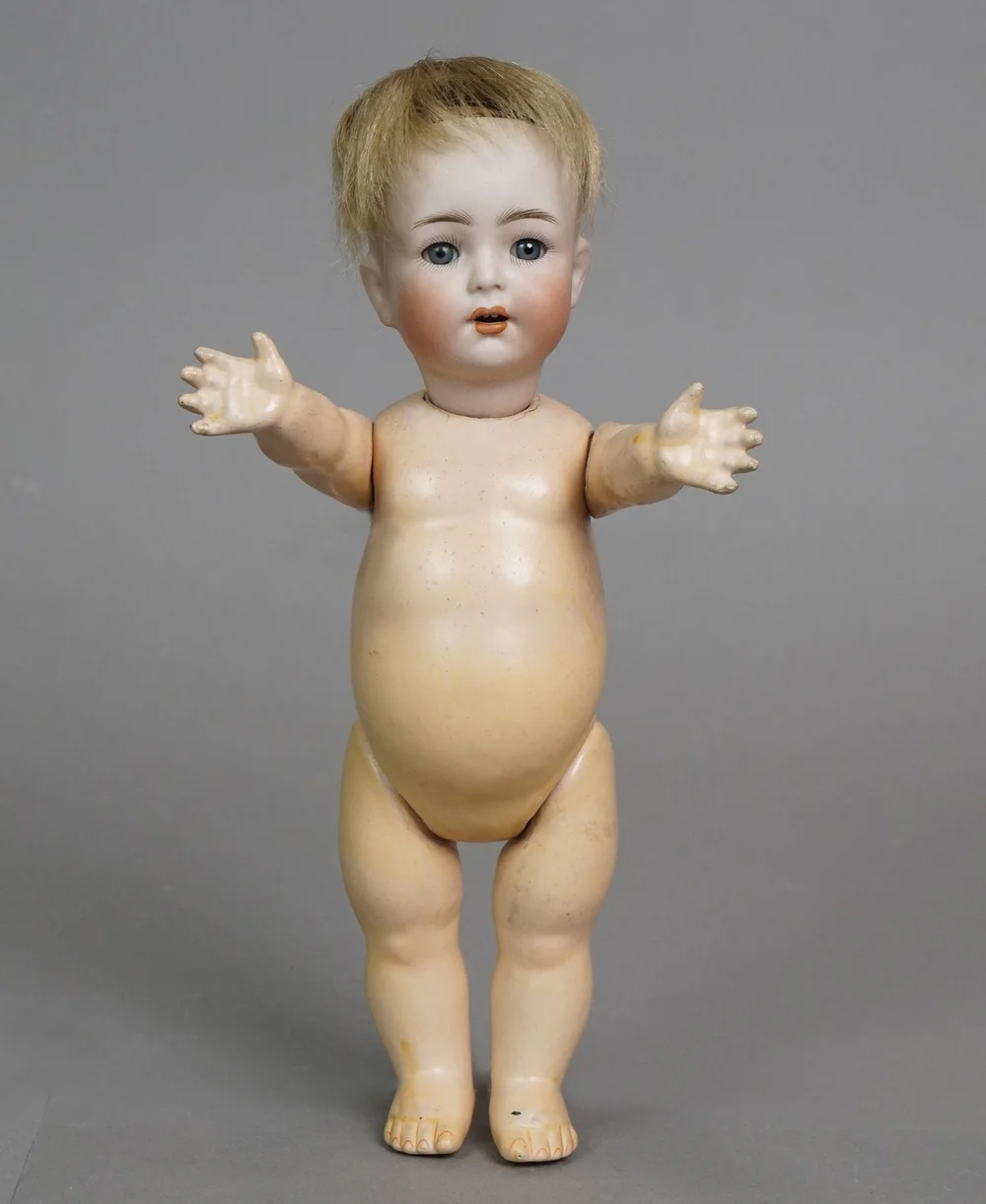 Kammer & Reinhardt / Simon Halbig 126 — Carmel Doll Shop