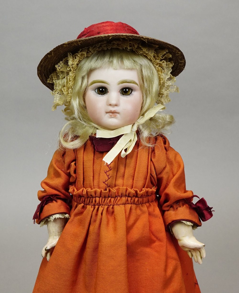 Magnifique robe ancienne pour poupée ancienne petite Jumeau