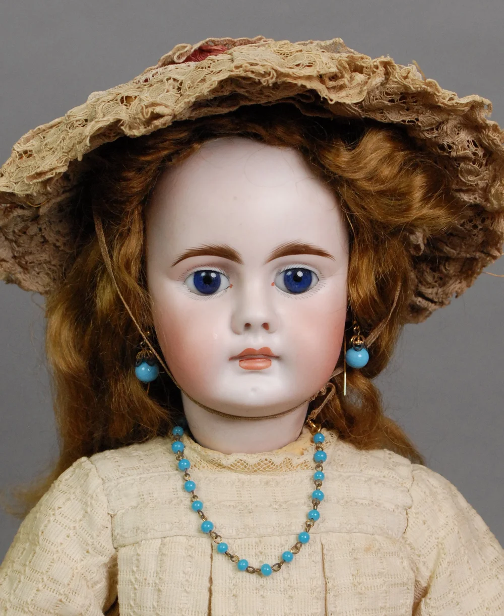 Bähr & Pröschild 204 - a Gorgeous German Child — Carmel Doll Shop