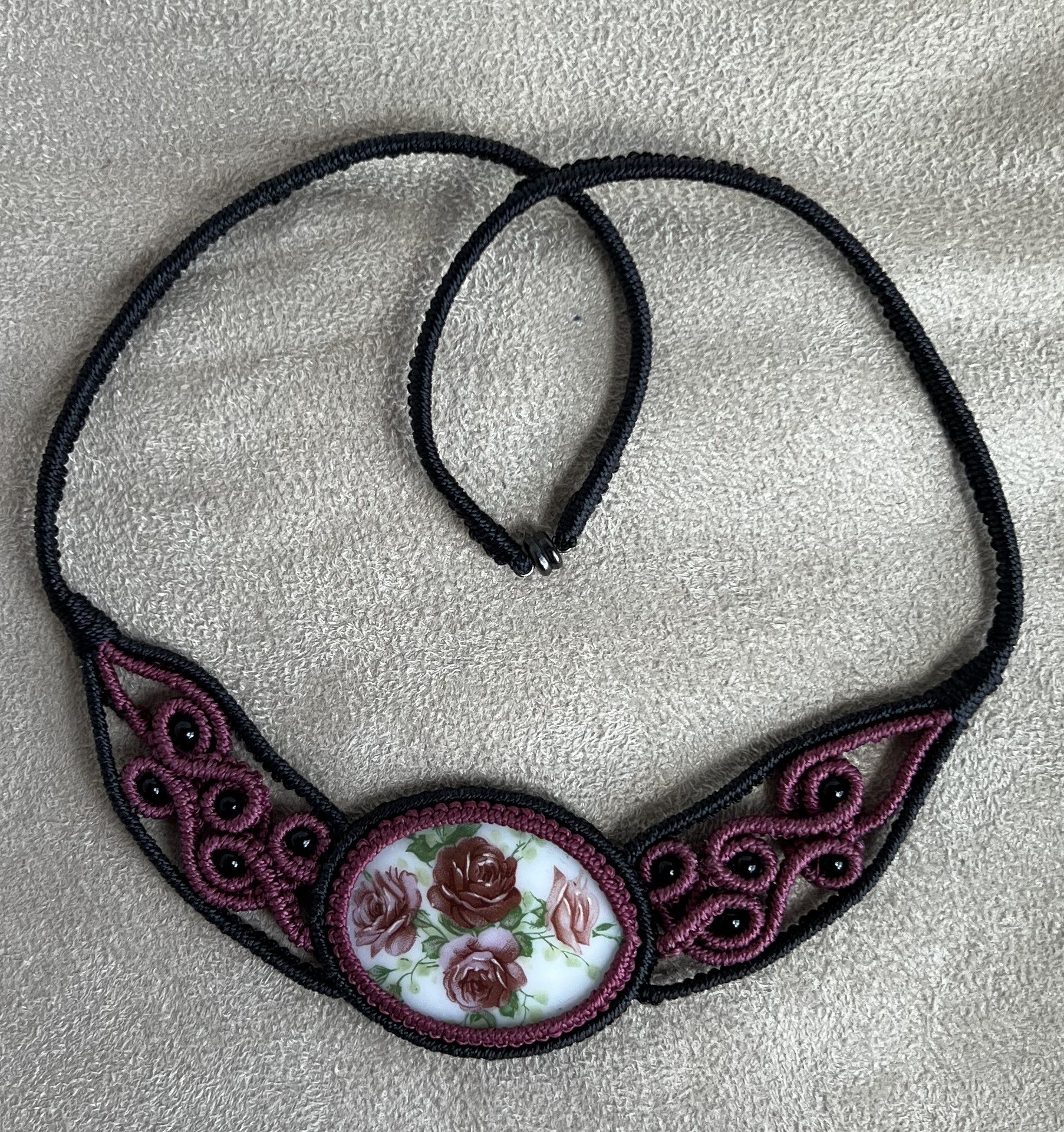 Pink and Wine Roses Necklace.jpeg