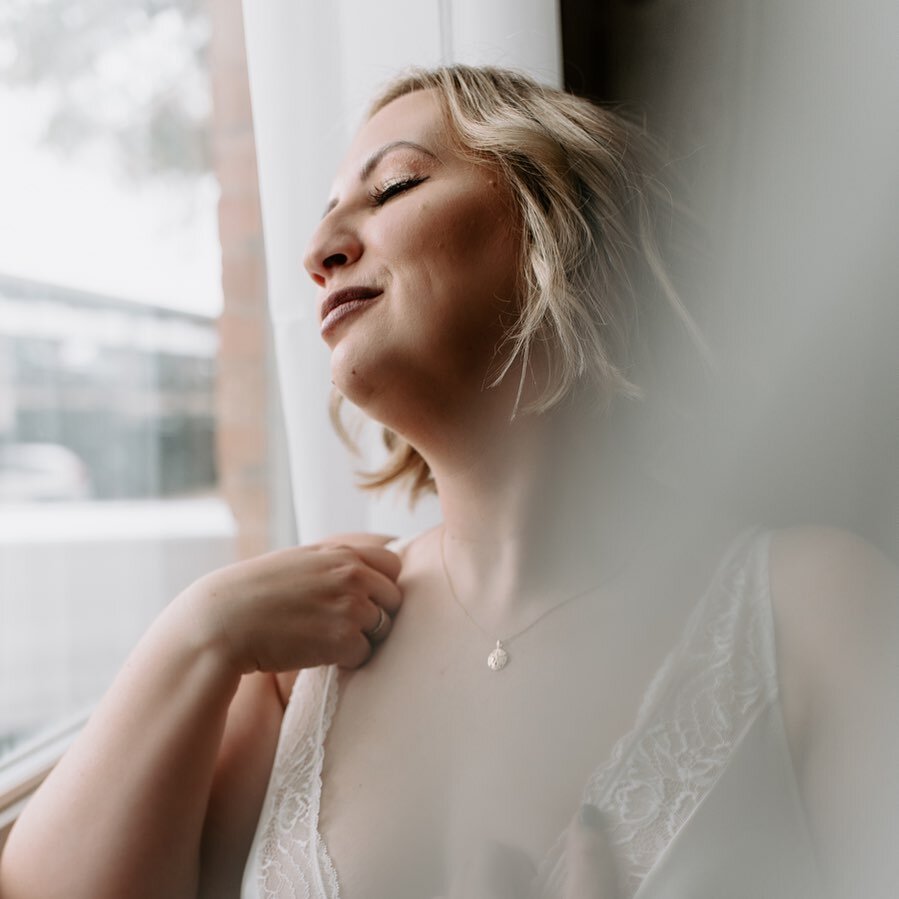 What is holding you back from booking a intimate portrait session? 

I frequently get told that &ldquo;I should have done a boudoir shoot when my body looked __ way&rdquo; or &ldquo;I need to wait until whatever reason&rdquo; 
and so much more! 

I&r