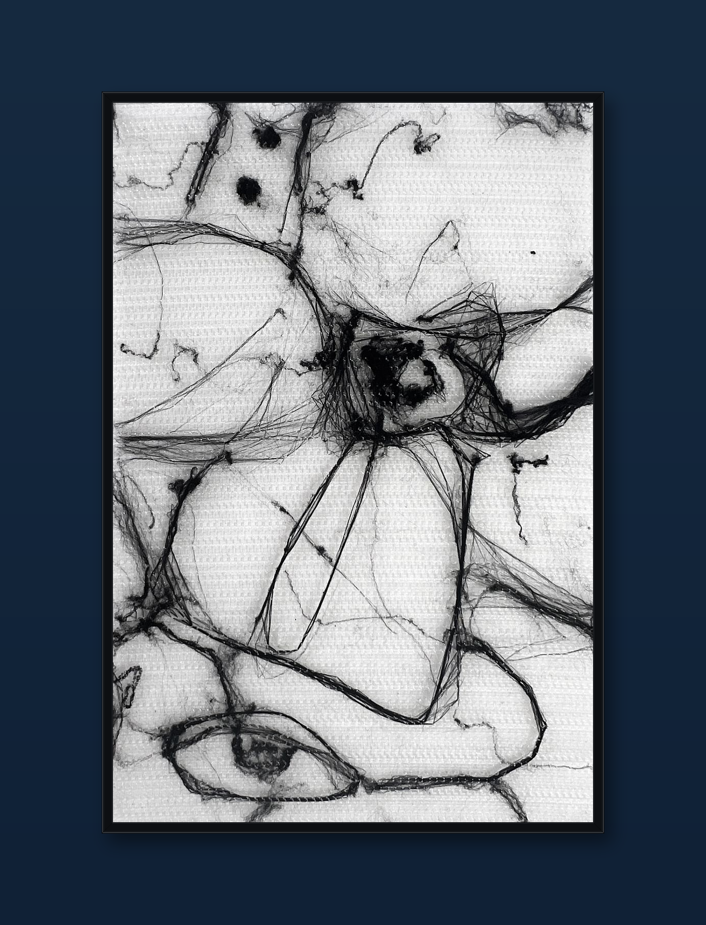 unity-puzzle-35-black-frame-navy-wall.png