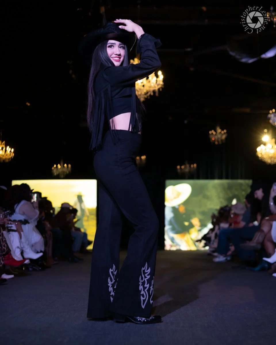 26C_0328.jpg