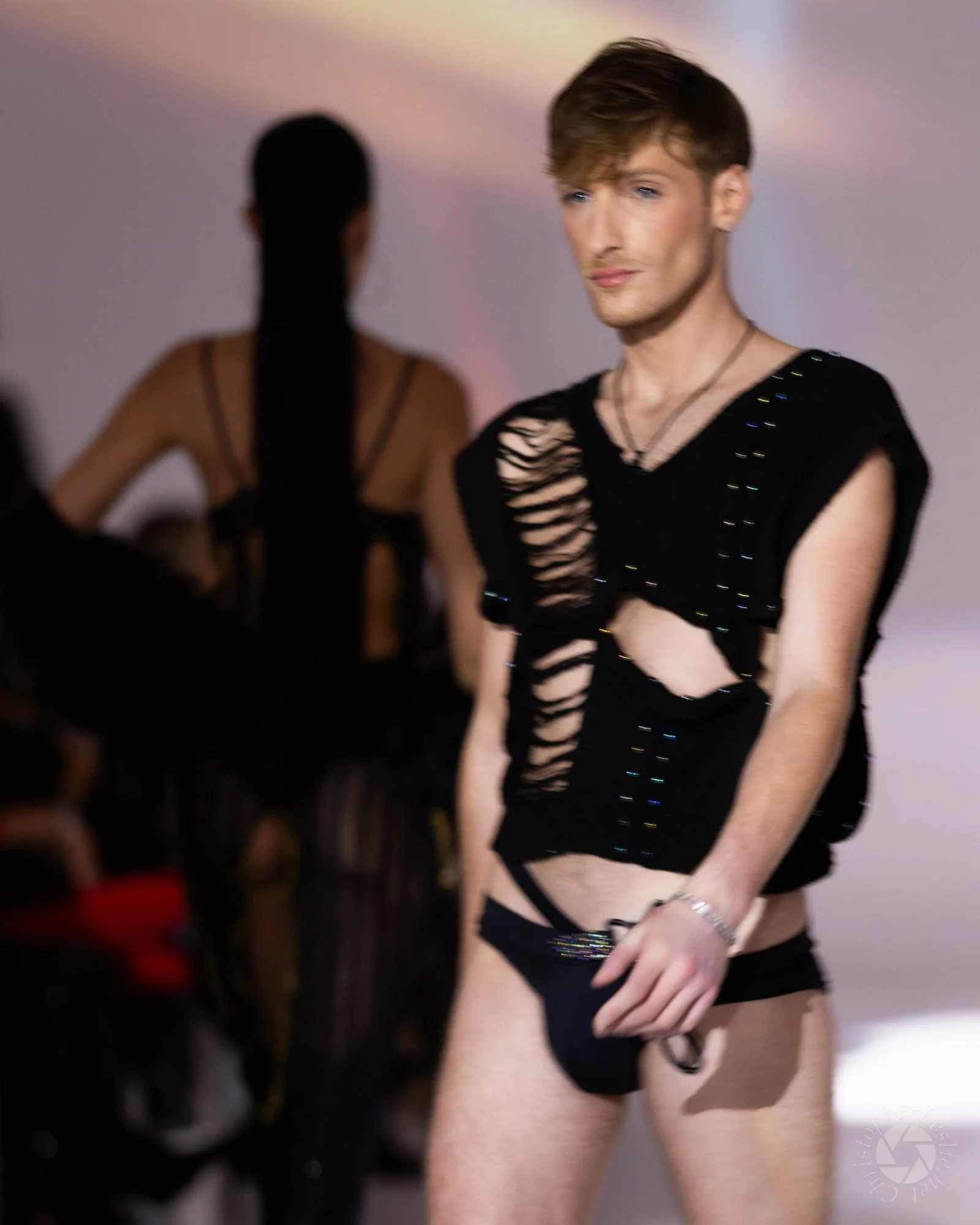 25R_0043.jpg