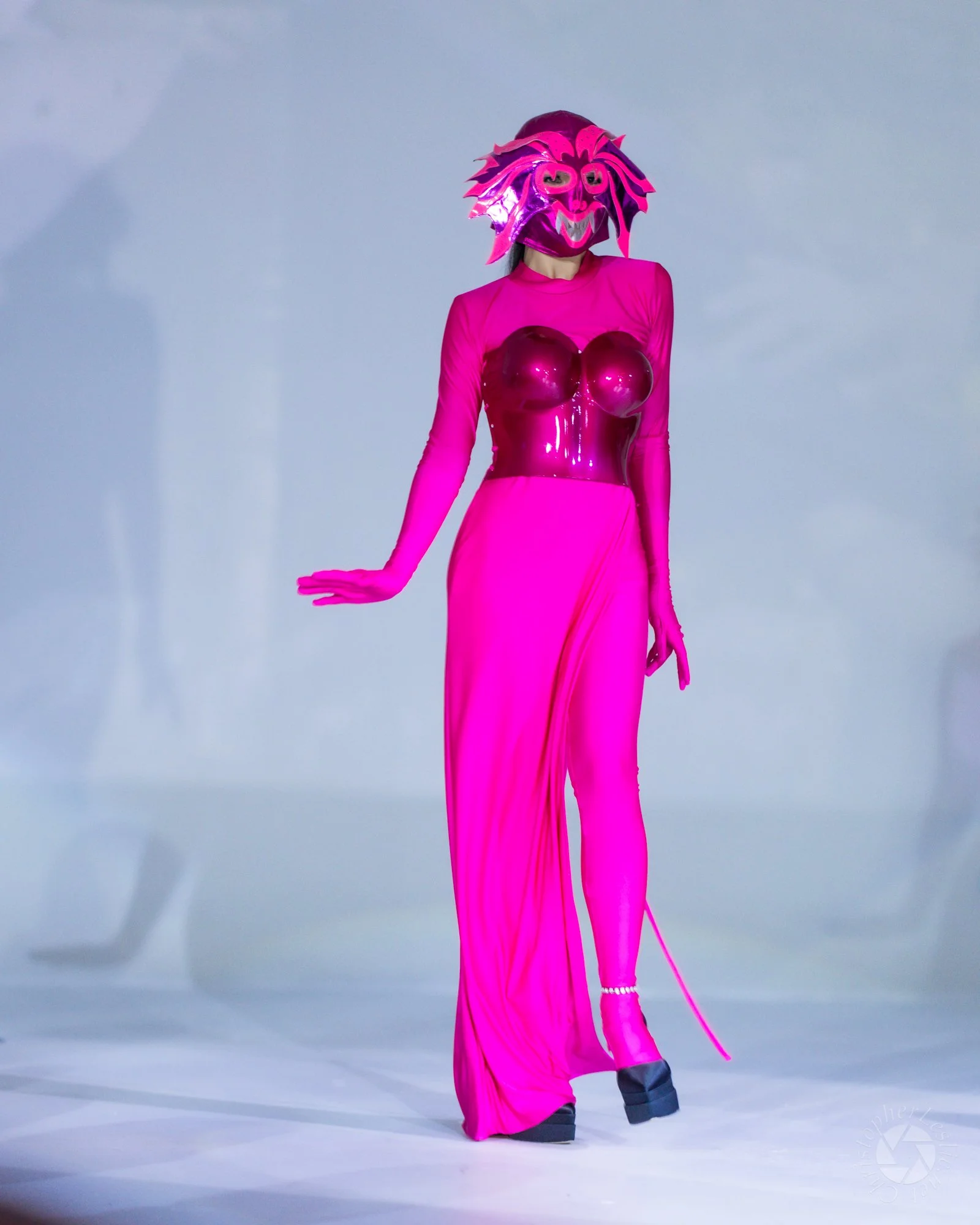 25R_0143.jpg