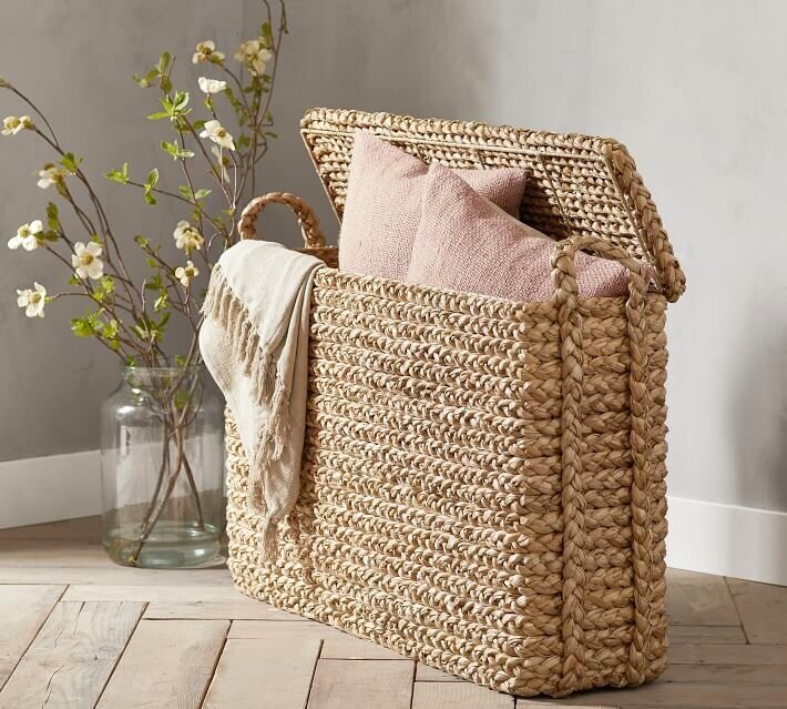 Pottery Barn - Seagrass Oversized Lidded Basket
