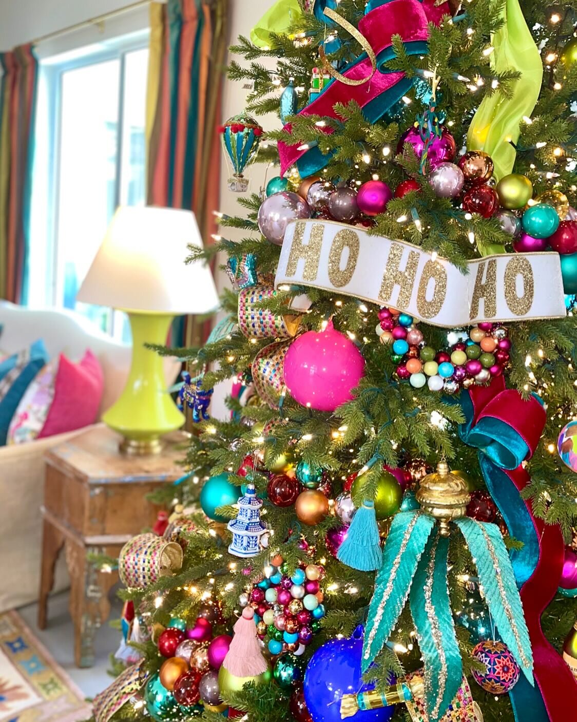 Ho-Ho-Ho, 10 days til Christmas✨ It&rsquo;s not too late to add some sparkling touches to your tree! 🎄 All decor boxes have been marked down on the website and a few new things have been added! 😉 Local peeps can choose pick-up at checkout. 

www.ti