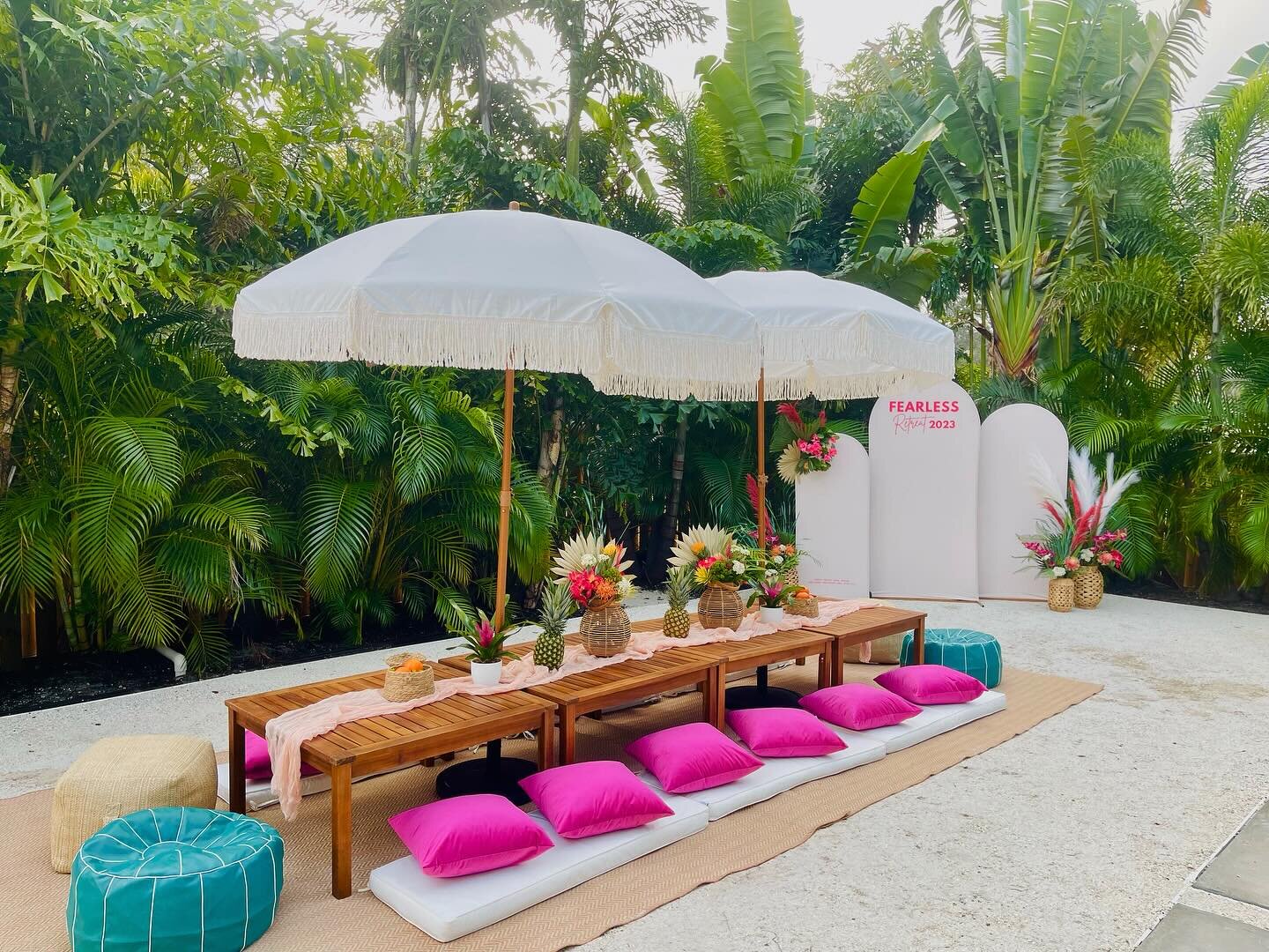 Let&rsquo;s pretend we are here.🌴🌺🧘&zwj;♀️ Still dreaming of this tropical oasis.  We loved creating and designing this set-up for @rebeccalouisefitness and her fabulous Wellness Retreat.  Next time, we are staying!  Thanks again, Rebecca! 🤗