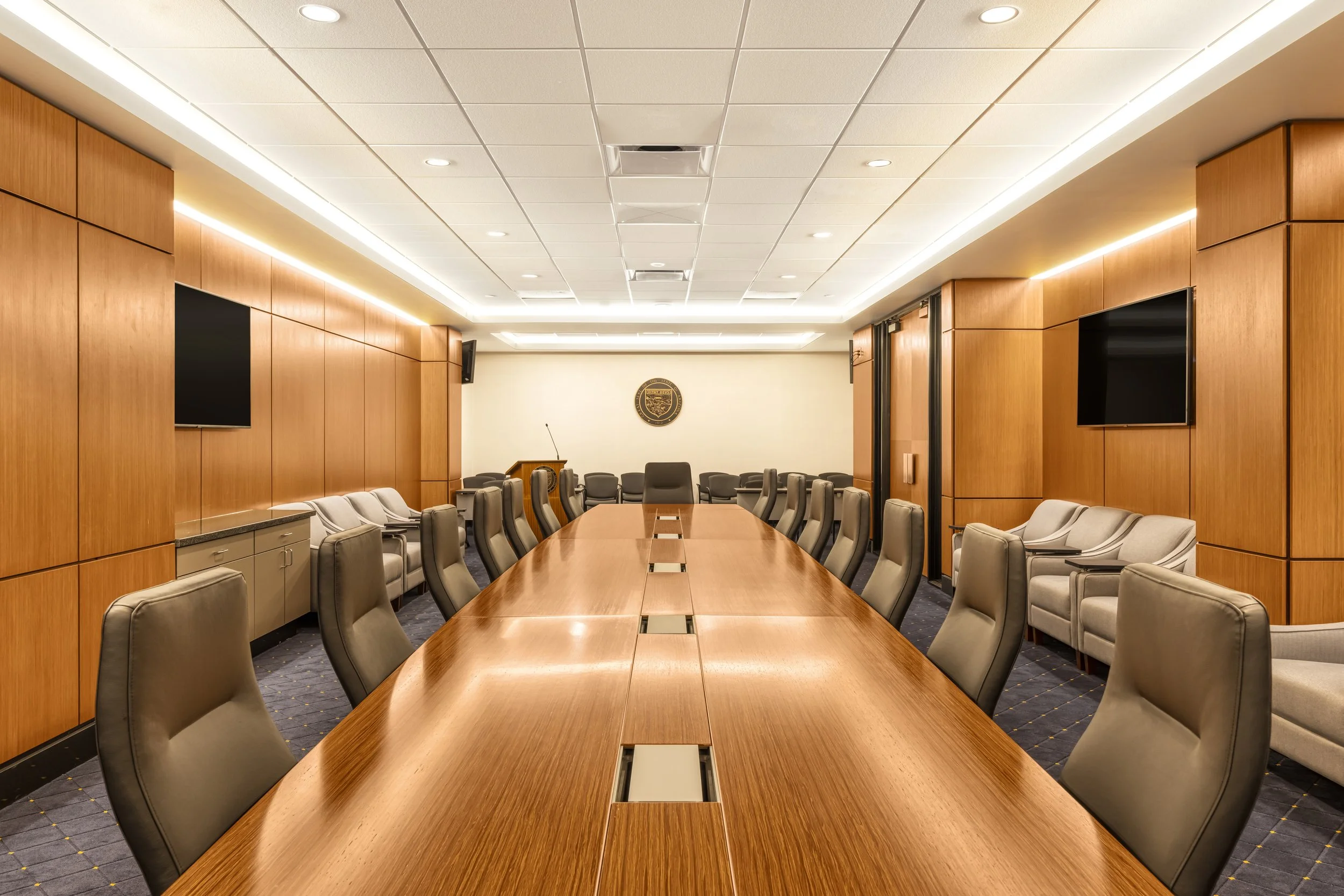 DFDG State Senate Interiors 484 Final Medium Res.jpg