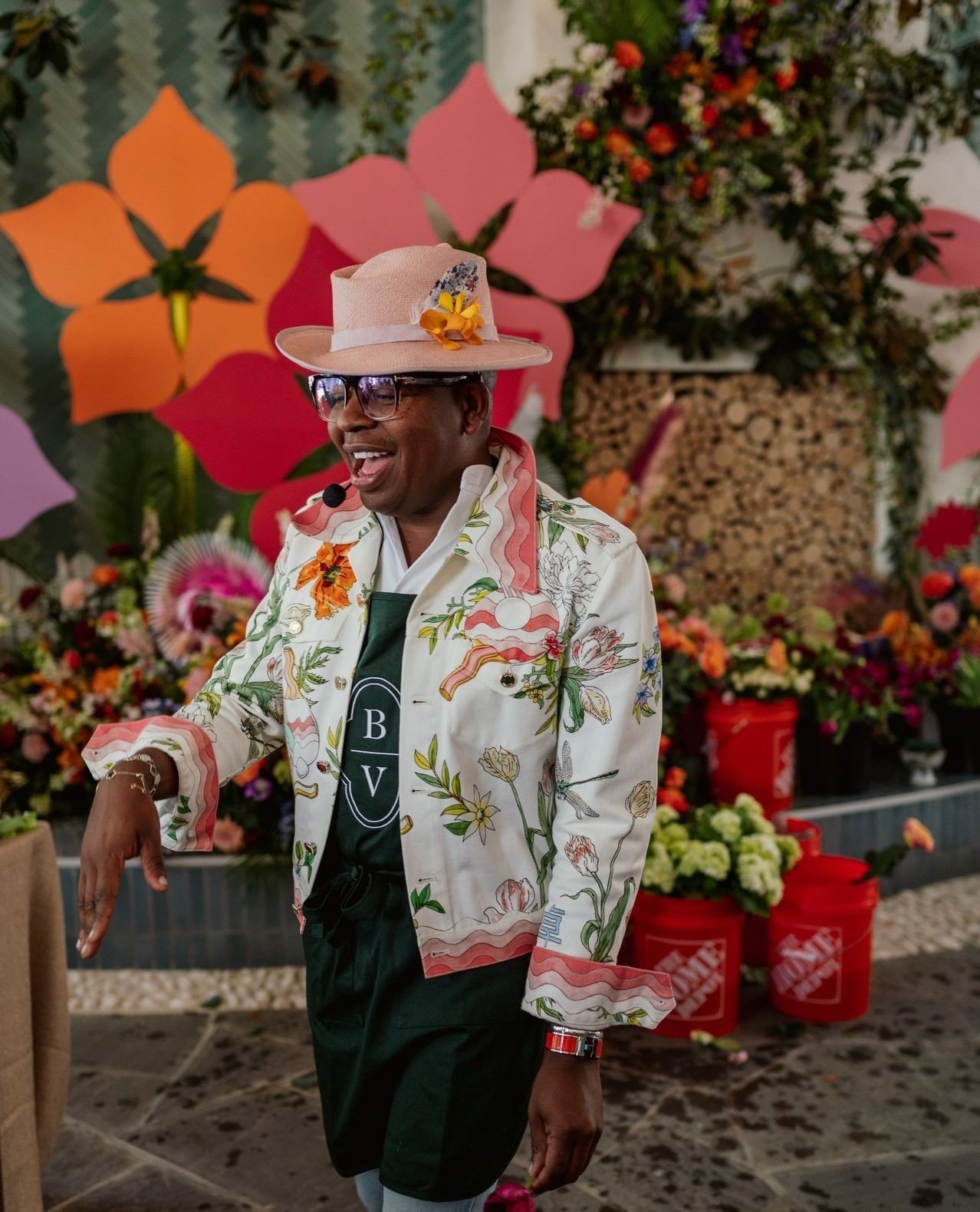 Get ready for blooming brilliance at our Bodacious Blooms event on May 2nd-4th 💐 Join @canaanmarshall, from HBO Max's Full Bloom, for an exclusive floral arrangement class from 11:30 am - 1:30 pm on May 3rd. Unleash your inner florist and make your 