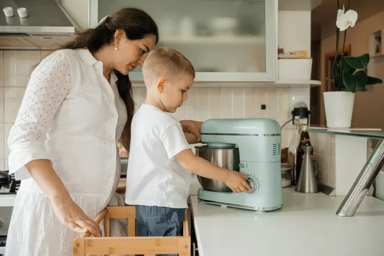 Southern Living: ‘Southern Chefs Reveal The Best Cooking Advice They've Ever Received From Their Moms’