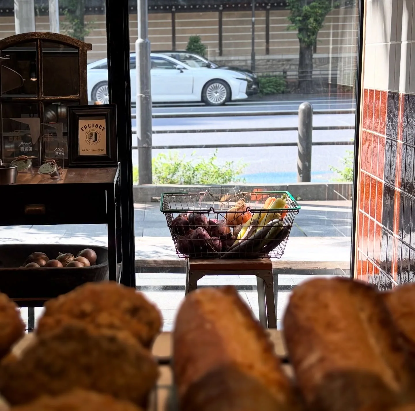 年末年始の営業日のお知らせ🍞
⁡
いつもご利用いただきありがとうございます。
年内は12/28(日)まで、新年は1/4(日)から営業いたします。
⁡
よろしくお願いします🥐
⁡
 #パン屋  #パン  #年末年始のご案内