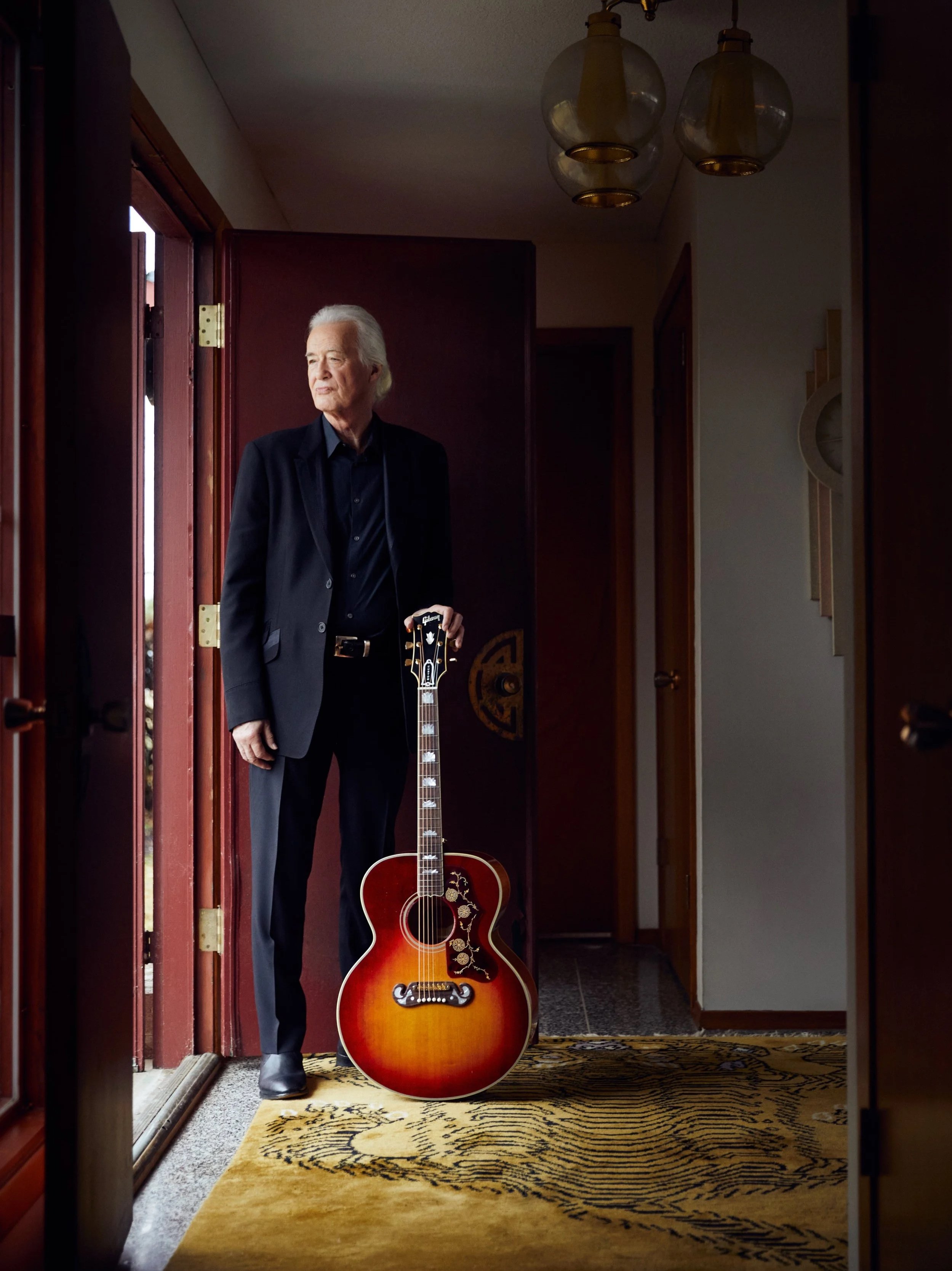 Jimmy Page and his Gibson Custom Signature 1964 Gibson SJ-200