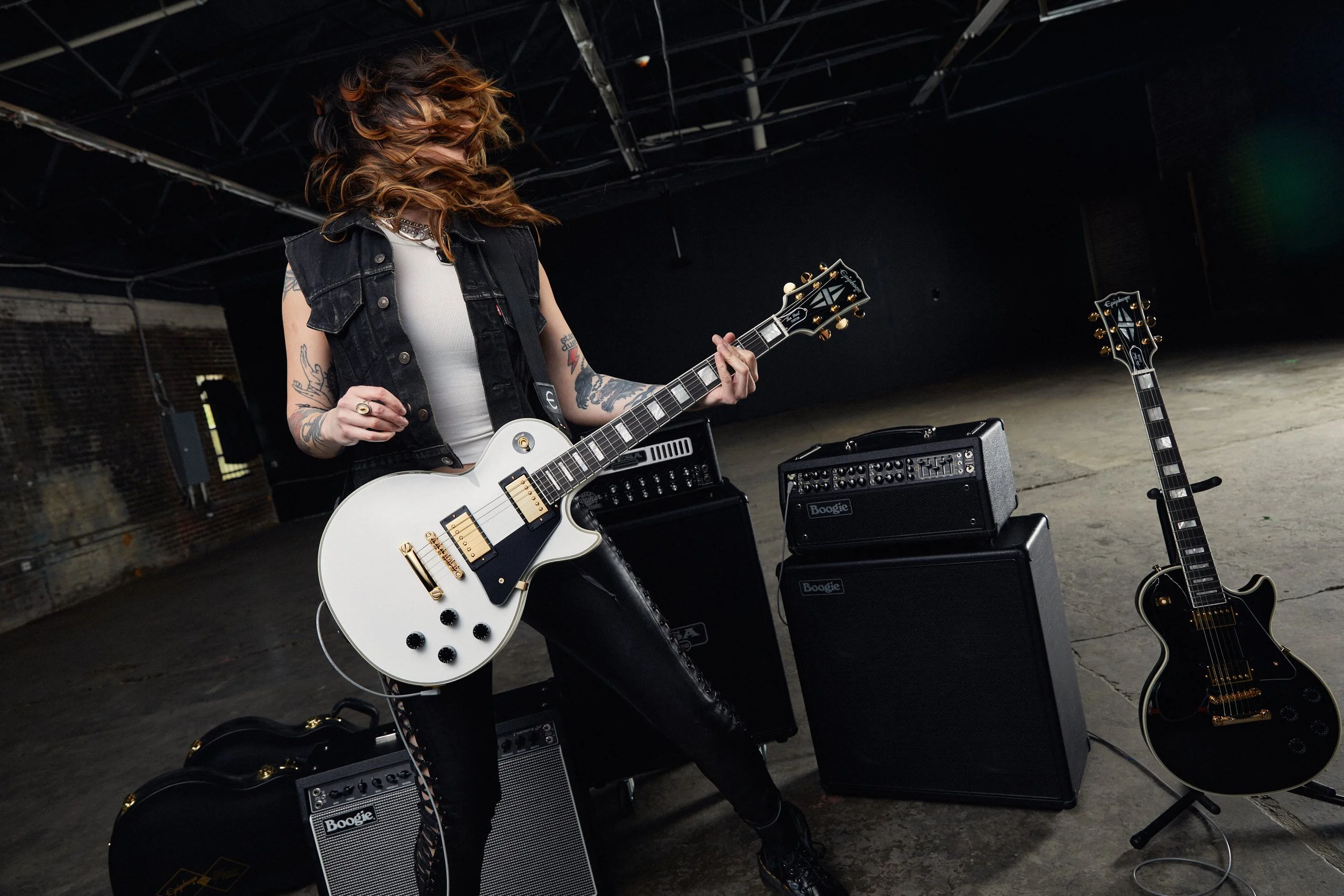 Epiphone IGC - Les Paul Custom (Leilani Kilgore)_3.jpg