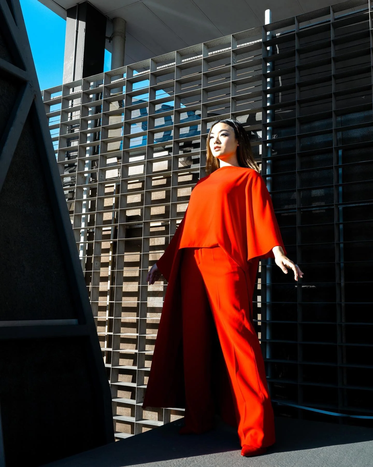 More by @jenmarietwist for her gallery show in April!

Shot at Salick HQ by architects Morphosis, 1991, and a secret mystery location 😋

HMUA and styling by me &hearts;️