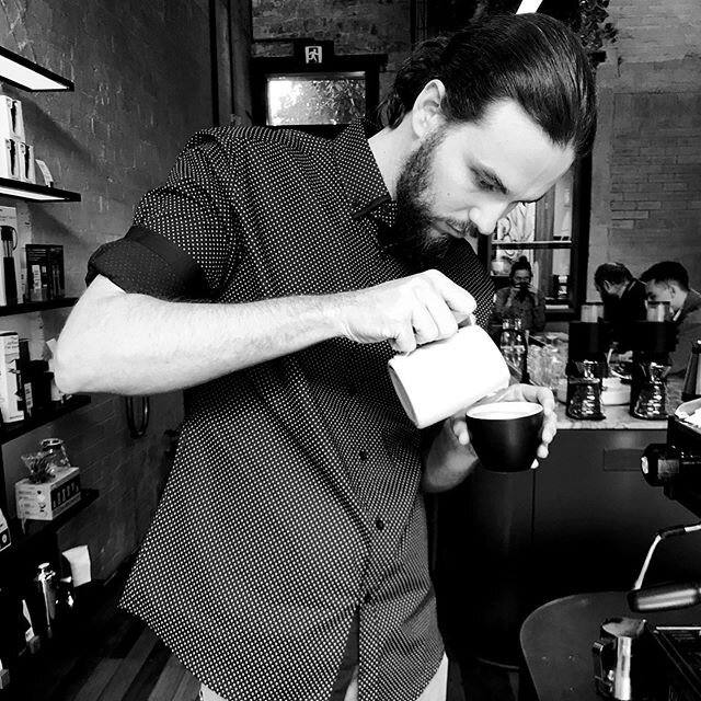 Perfecting that pour! .
.
#grinderscoffeenz #perfectpour #blackandwhitephotography #grinderscoffee #sheerconcentration #expert