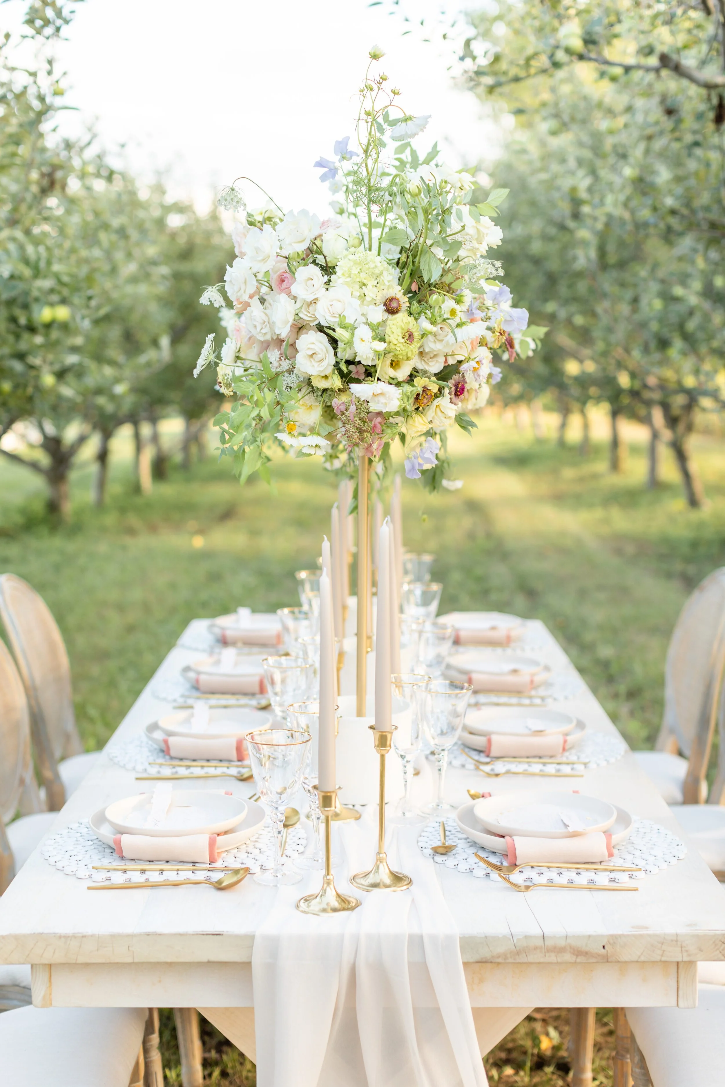 Niagara Wedding Planning by Kassia Tjia Events, Reception Table Kurtz Orchard