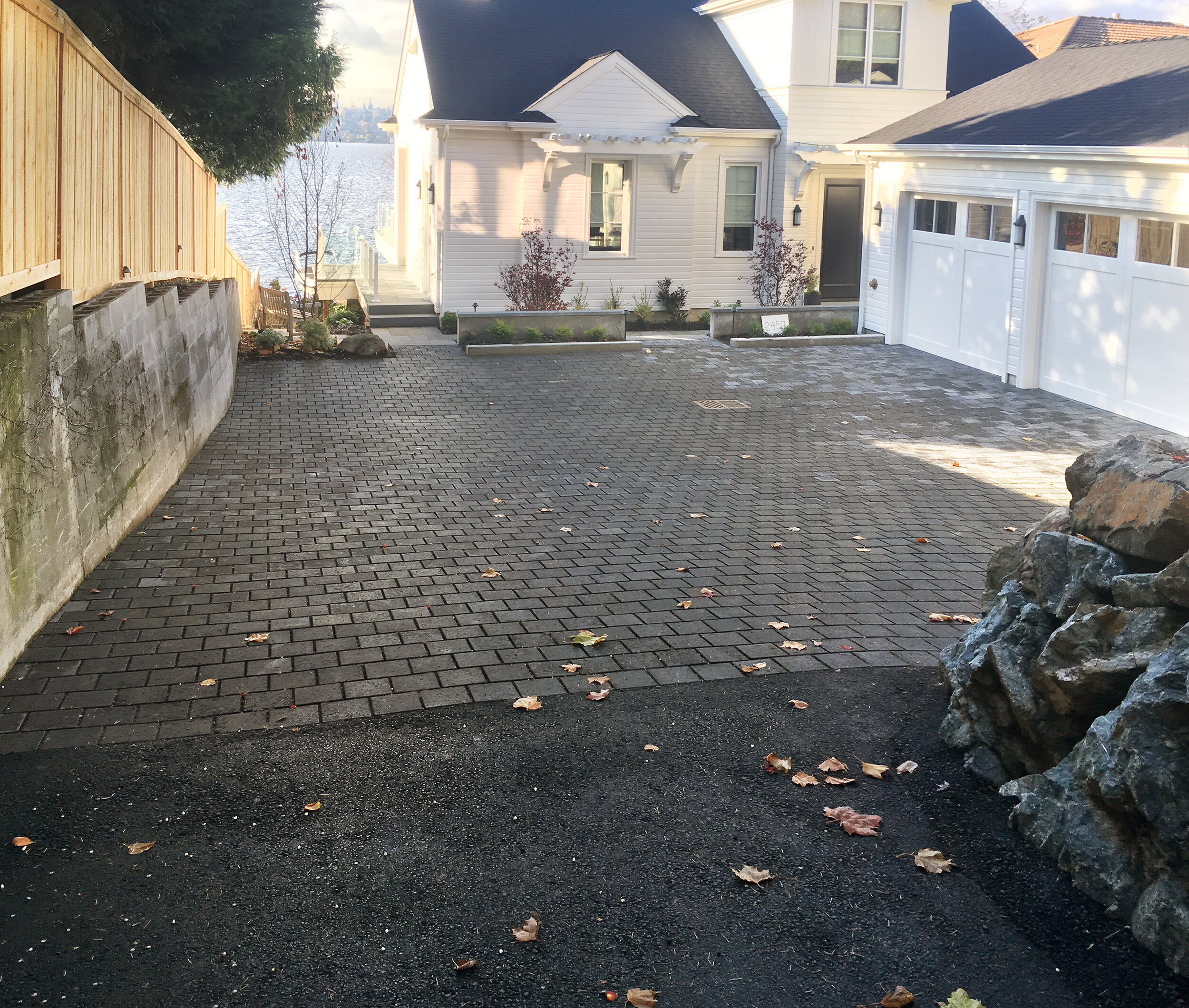 P4: Permeable Paver Driveway Set in a Running Bond