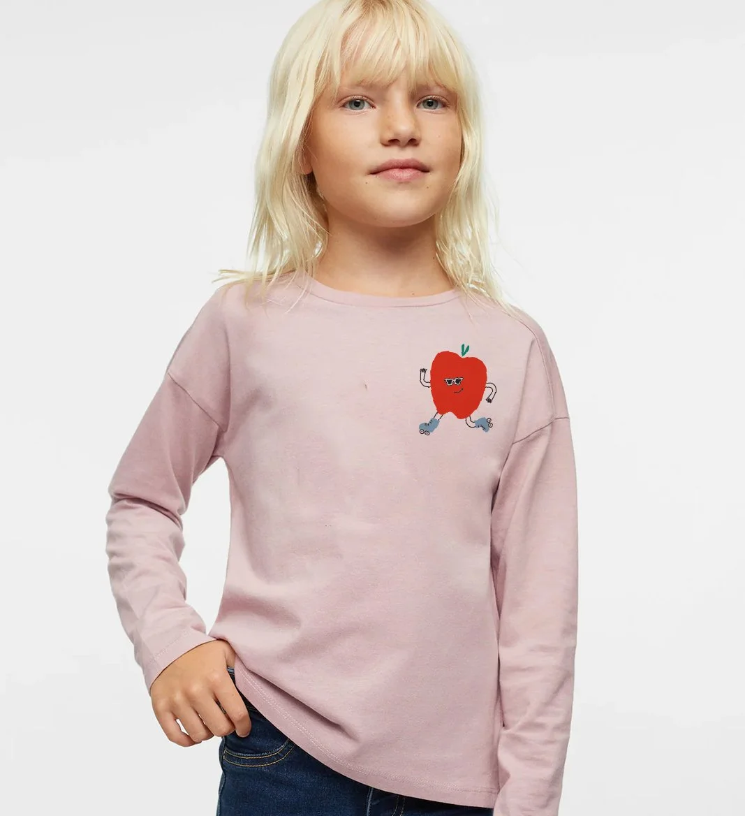 Jogging Apple Mockup.jpg