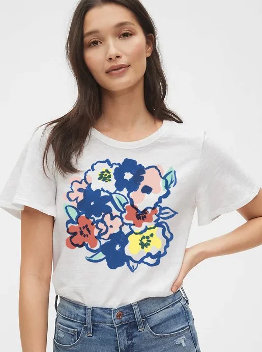 Flower Bunch Mockup_3.jpg