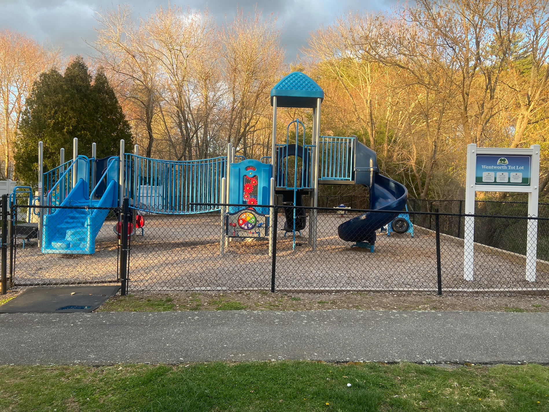 Wentworth Playground.png