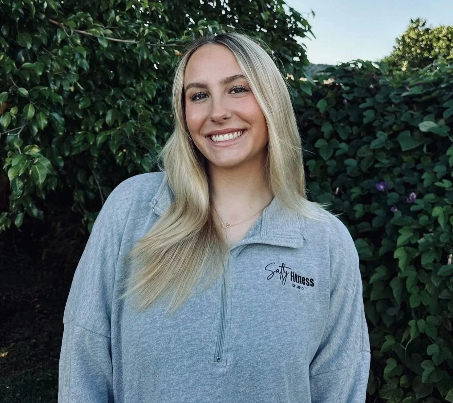 Lauren is a NASM Certified Personal Trainer. Growing up, she played competitive sports, which led her to fall in love with the gym and staying active. Now, she is passionate about helping other women build self-confidence and discover their own love 