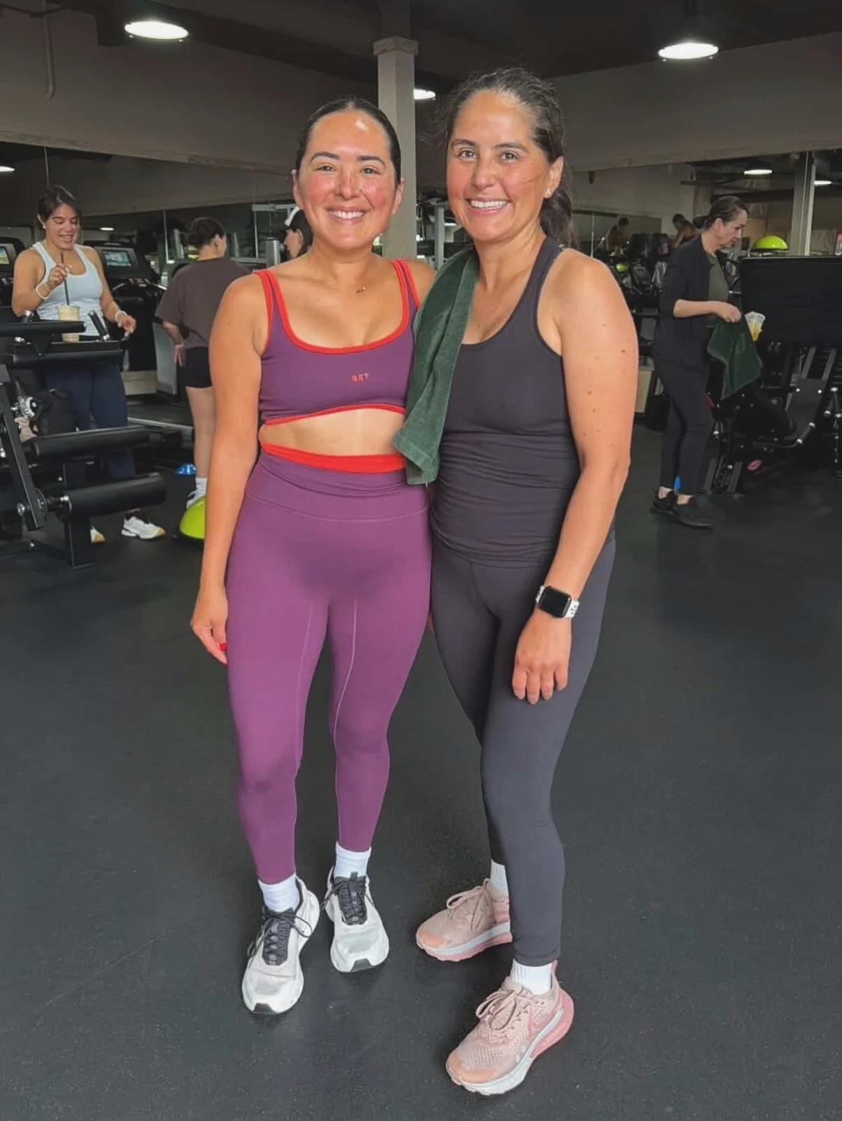 Saturday brought the sweetest mother-daughter duos! Thank you so much for bringing your mamas to share the Salty experience! We hope they enjoyed their workouts!

#saltyfitnessstudio #mothersday #gotitfrommymama #mothersdayworkout #orangecountygym