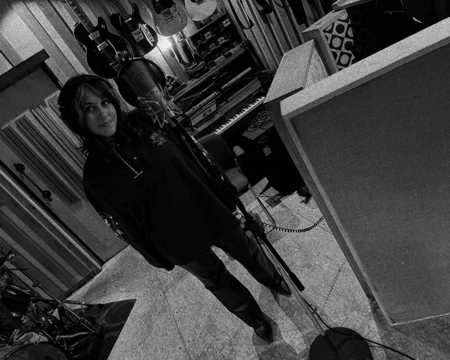 A little 👀 back on the recording of &ldquo;I DON&rsquo;T LIKE YOU&rdquo;  and all the badass buds who helped make it happen. New single is out on Nov. 14th, (pre-save in bio). And grab your tickets to the big bash at @lovesclubnyc with @ramonaandthe