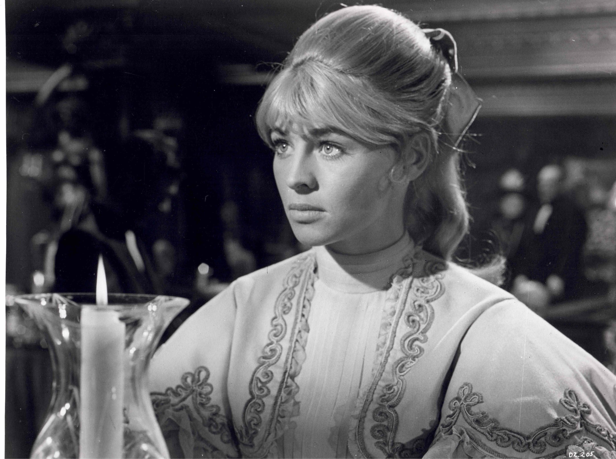 JULIE CHRISTIE DR.ZHIVAGO production stil.jpeg