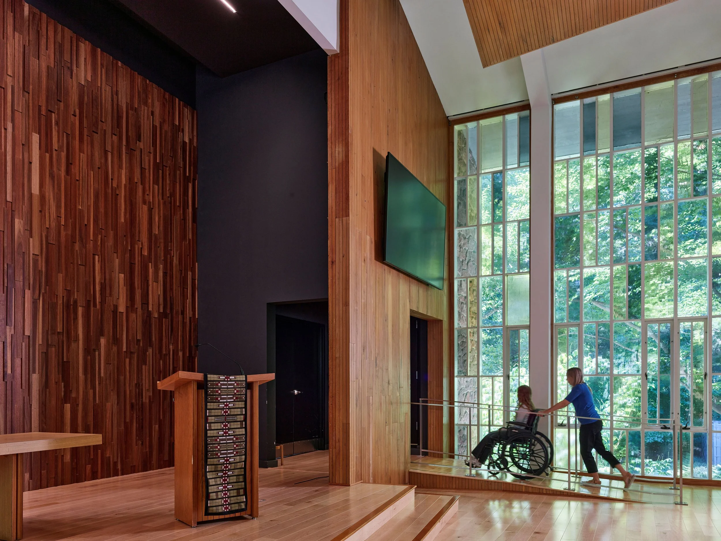 Cedar Lane Church_int e.jpg