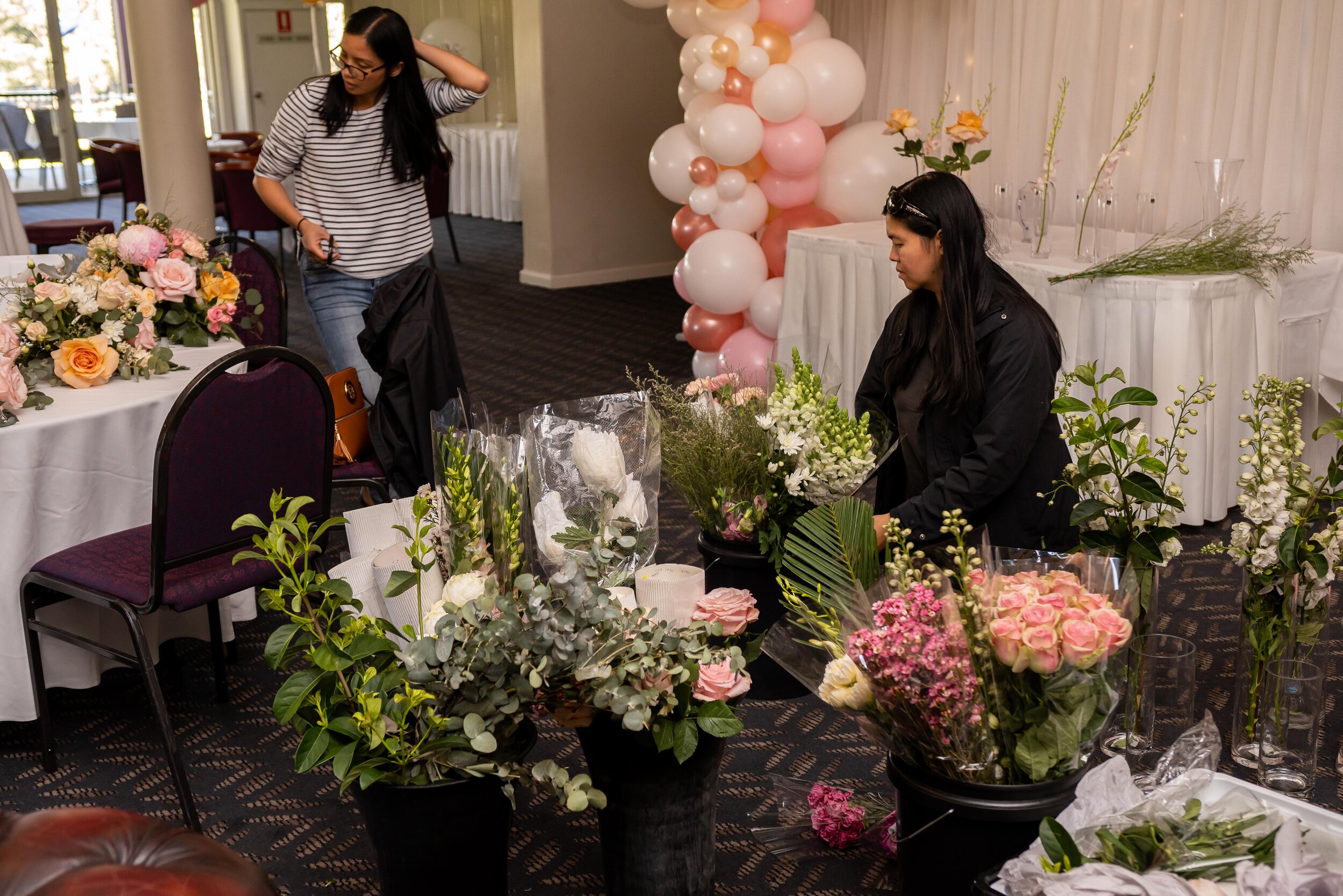 FlowersbyKristelaMarie Engagement (1 of 40).jpg